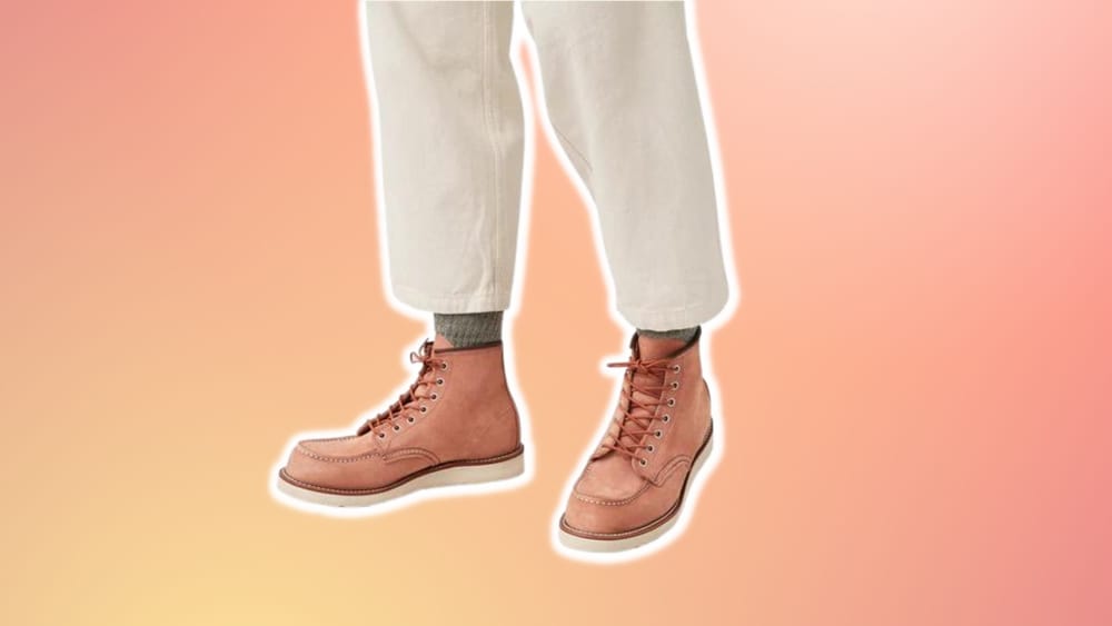 Make These Pinkish Red Wings Your Signature Style post image